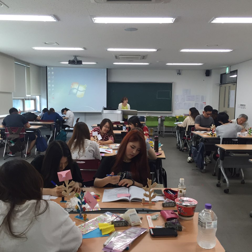 아동미술 심리.jpg